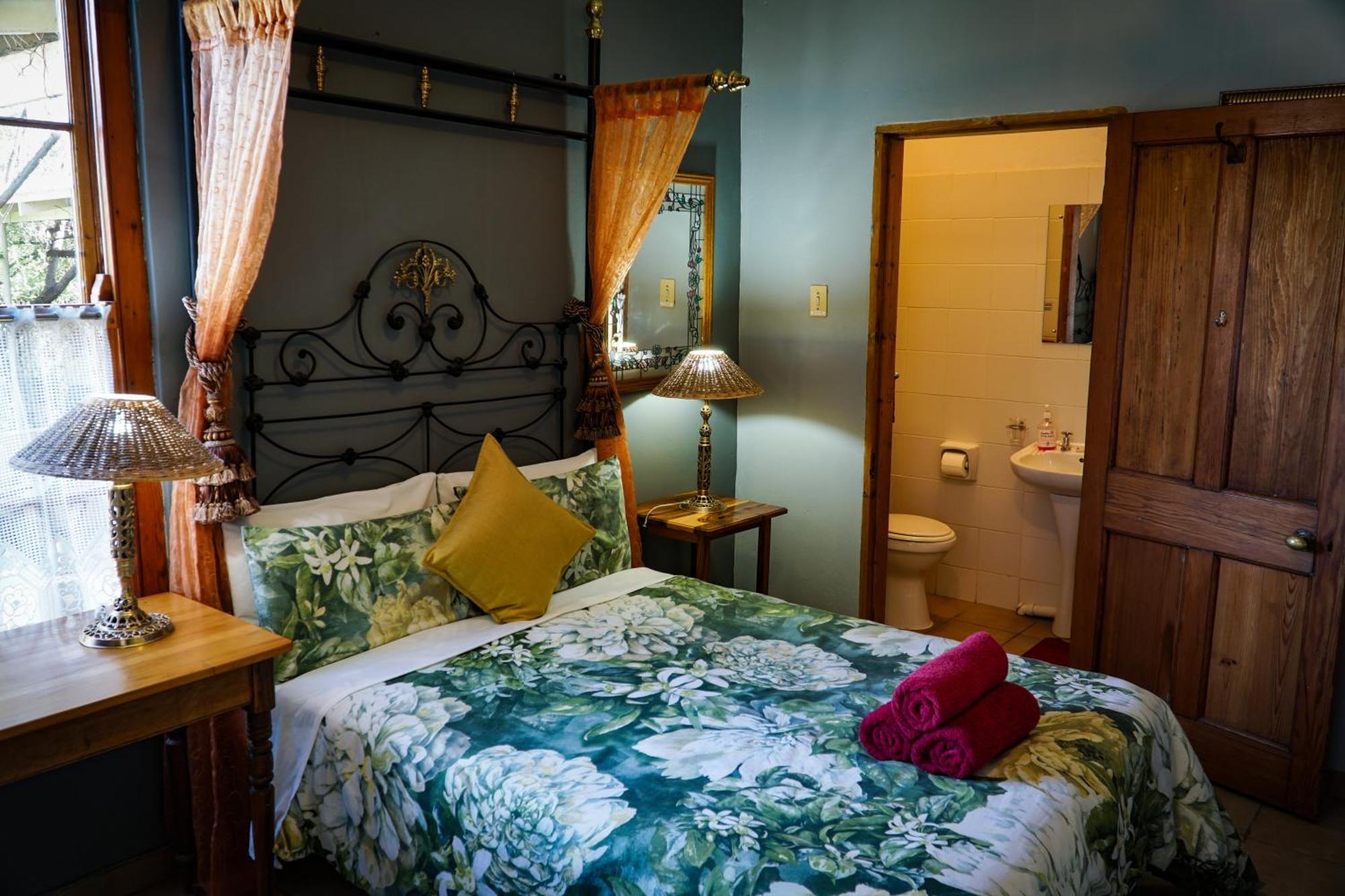 Outentique Accommodation Oudtshoorn Buitenkant foto