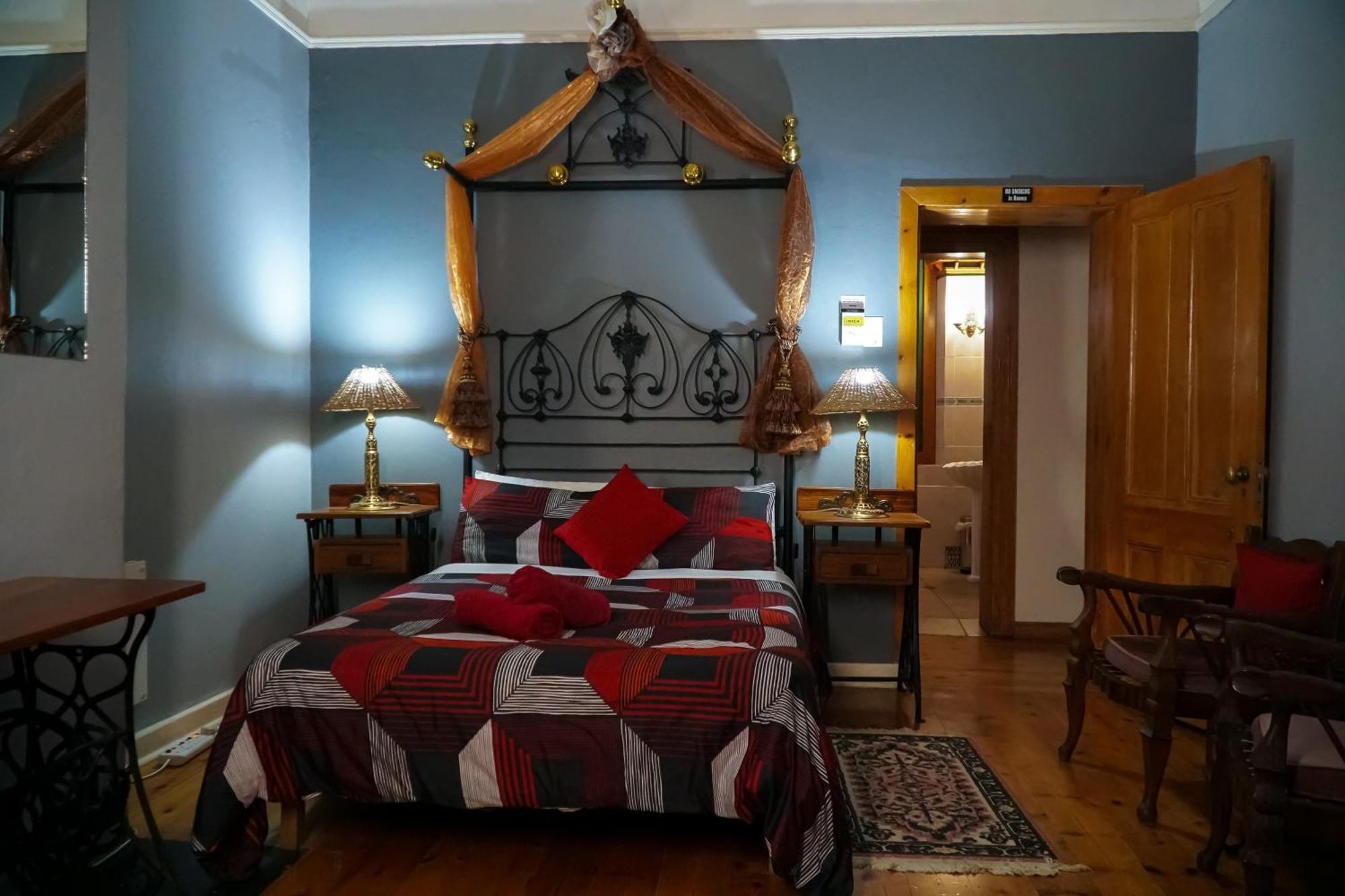 Outentique Accommodation Oudtshoorn Buitenkant foto