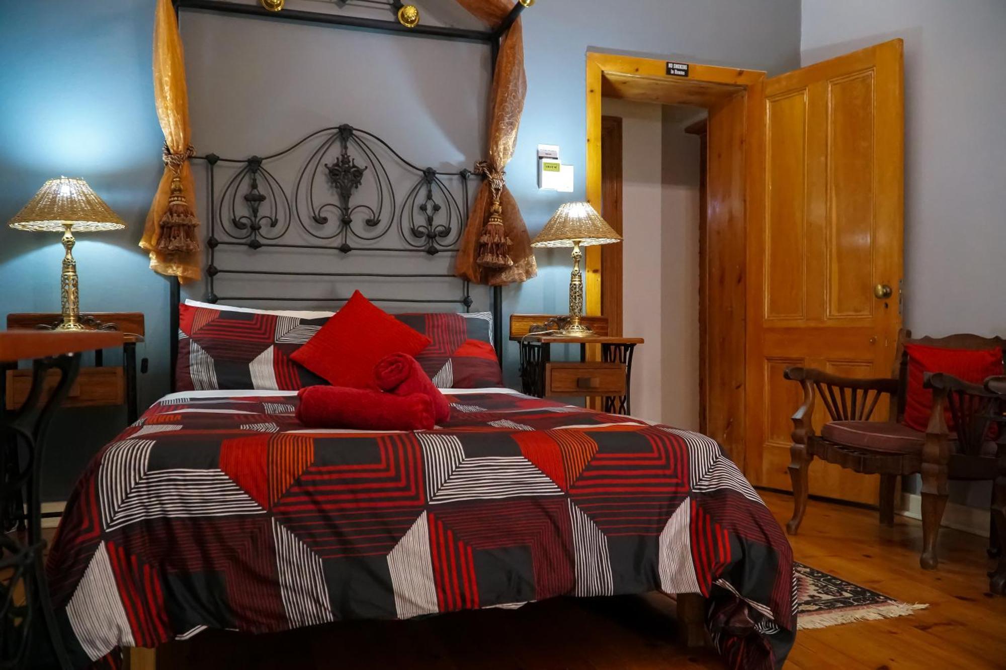 Outentique Accommodation Oudtshoorn Buitenkant foto