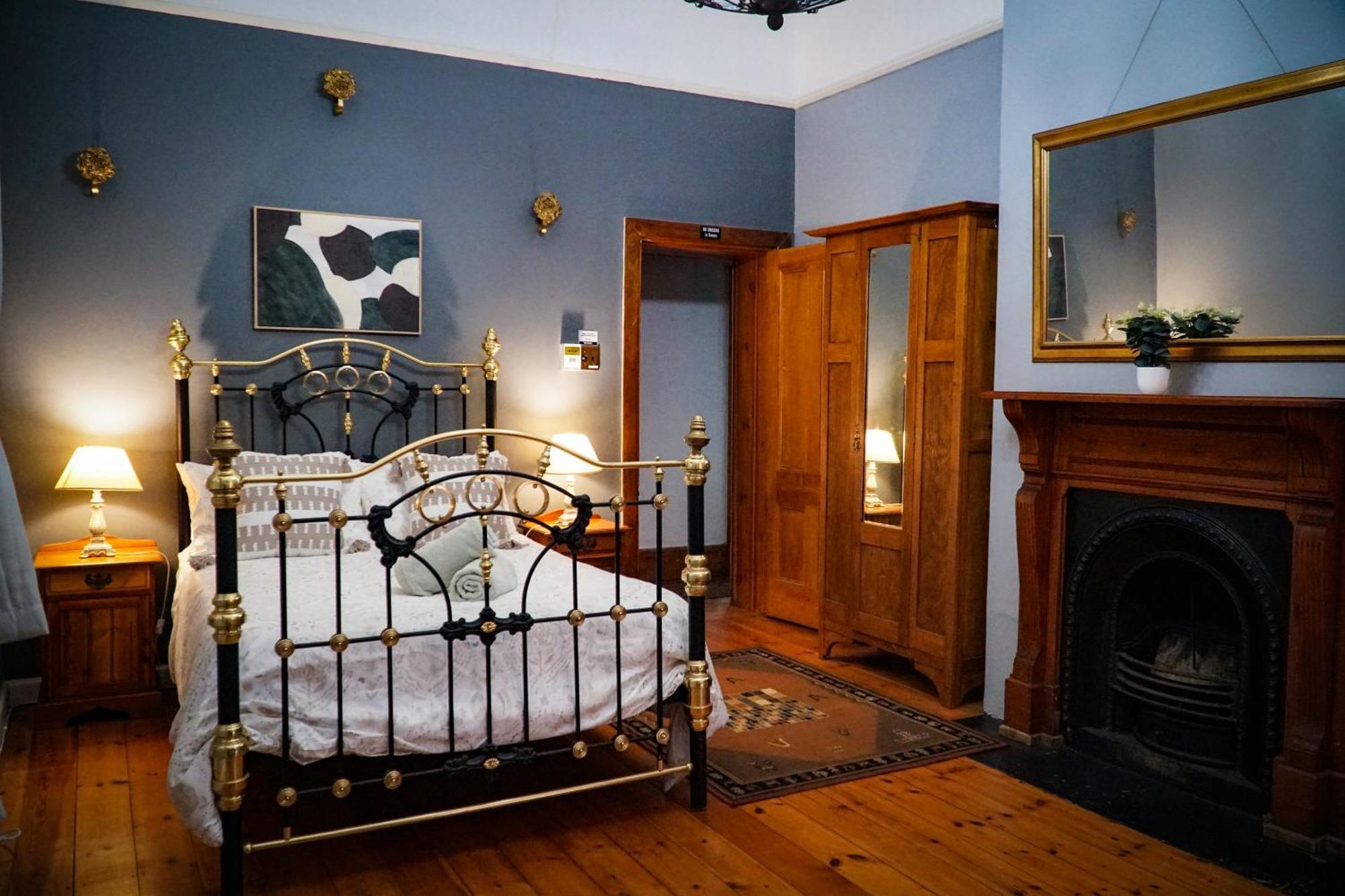 Outentique Accommodation Oudtshoorn Buitenkant foto