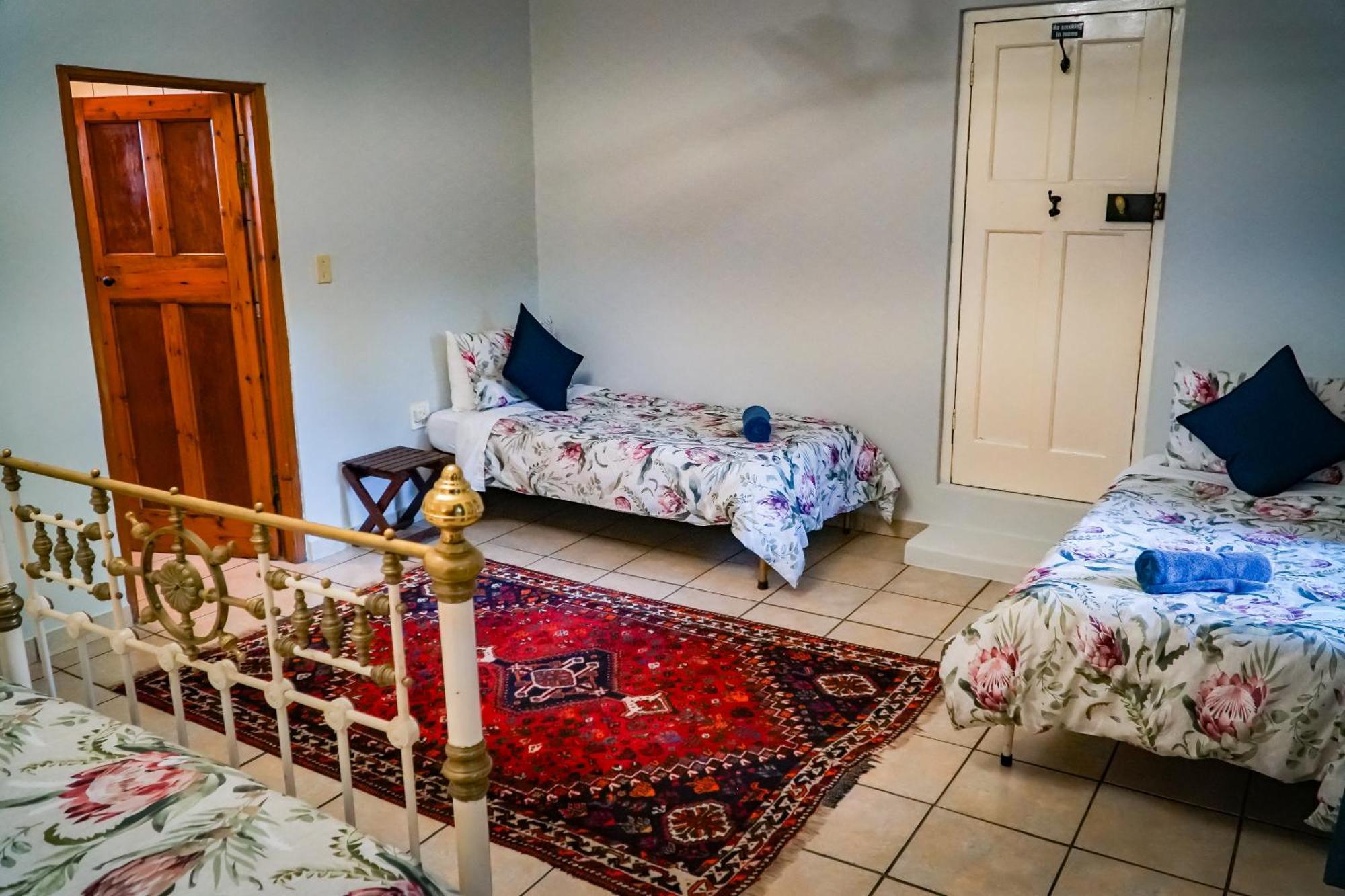 Outentique Accommodation Oudtshoorn Kamer foto